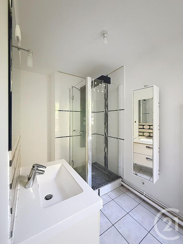 Appartement F2 à vendre - 2 pièces - 48.48 m2 - EPINAL - 88 - LORRAINE - Century 21 Guyon Immobilier