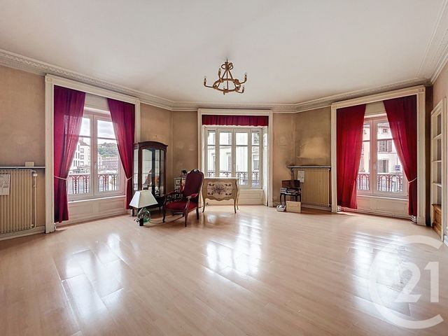 Appartement F5 à vendre - 5 pièces - 135.58 m2 - EPINAL - 88 - LORRAINE - Century 21 Guyon Immobilier