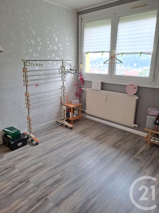 Appartement F4 à vendre - 4 pièces - 77.0 m2 - EPINAL - 88 - LORRAINE - Century 21 Guyon Immobilier