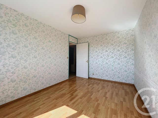 Appartement F5 à vendre - 4 pièces - 100.0 m2 - EPINAL - 88 - LORRAINE - Century 21 Guyon Immobilier