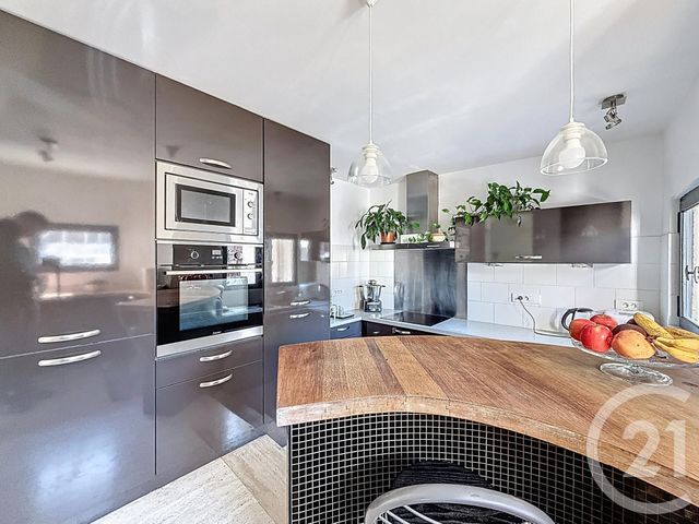 Appartement F4 à vendre - 5 pièces - 137.0 m2 - EPINAL - 88 - LORRAINE - Century 21 Guyon Immobilier