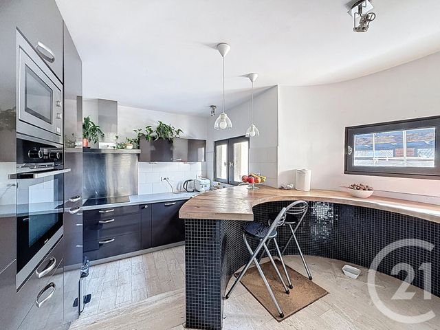 Appartement F4 à vendre - 5 pièces - 137.0 m2 - EPINAL - 88 - LORRAINE - Century 21 Guyon Immobilier