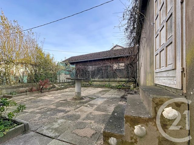 Appartement F2 à vendre - 2 pièces - 53.0 m2 - EPINAL - 88 - LORRAINE - Century 21 Guyon Immobilier