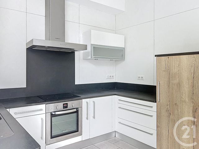 Appartement F6 à vendre - 6 pièces - 155.87 m2 - EPINAL - 88 - LORRAINE - Century 21 Guyon Immobilier