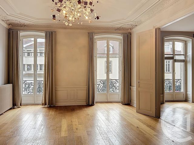Appartement F6 à vendre - 6 pièces - 155.87 m2 - EPINAL - 88 - LORRAINE - Century 21 Guyon Immobilier