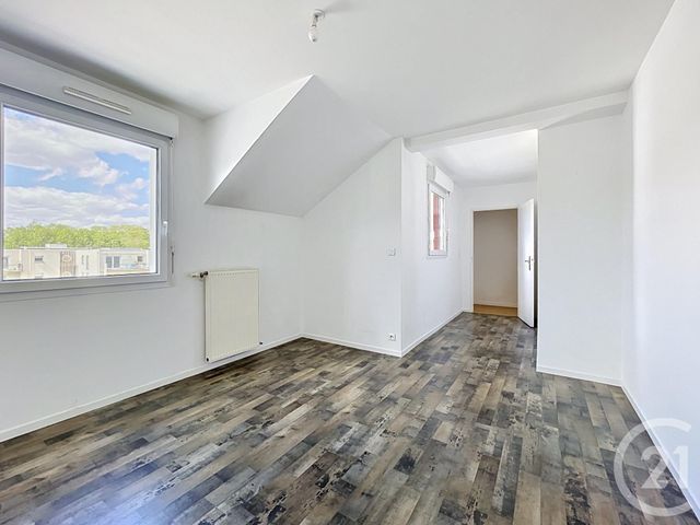 Appartement F3 à vendre - 3 pièces - 95.0 m2 - EPINAL - 88 - LORRAINE - Century 21 Guyon Immobilier