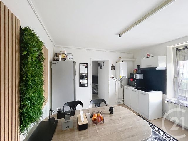 Appartement F3 à vendre - 3 pièces - 79.68 m2 - CHENIMENIL - 88 - LORRAINE - Century 21 Guyon Immobilier