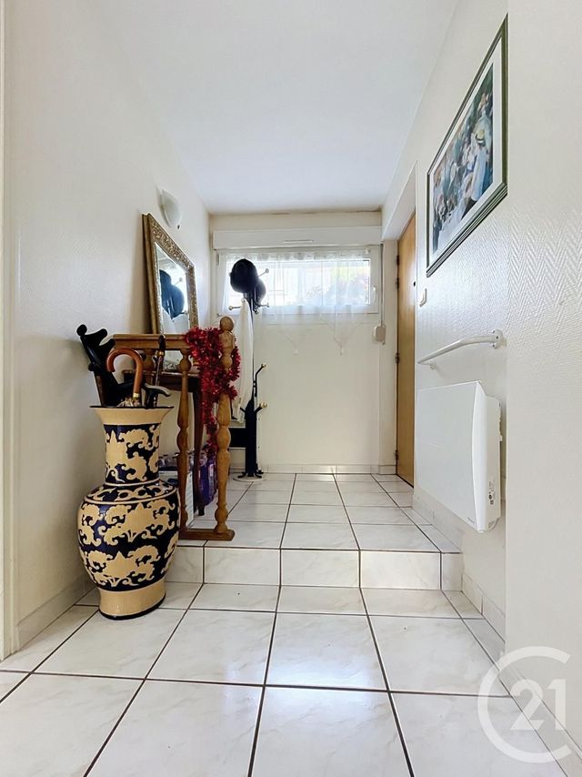 Appartement F3 à vendre - 3 pièces - 74.48 m2 - EPINAL - 88 - LORRAINE - Century 21 Guyon Immobilier