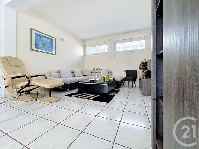Appartement F3 à vendre - 3 pièces - 74.48 m2 - EPINAL - 88 - LORRAINE - Century 21 Guyon Immobilier