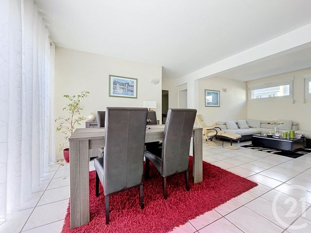 Appartement F3 à vendre - 3 pièces - 74.48 m2 - EPINAL - 88 - LORRAINE - Century 21 Guyon Immobilier