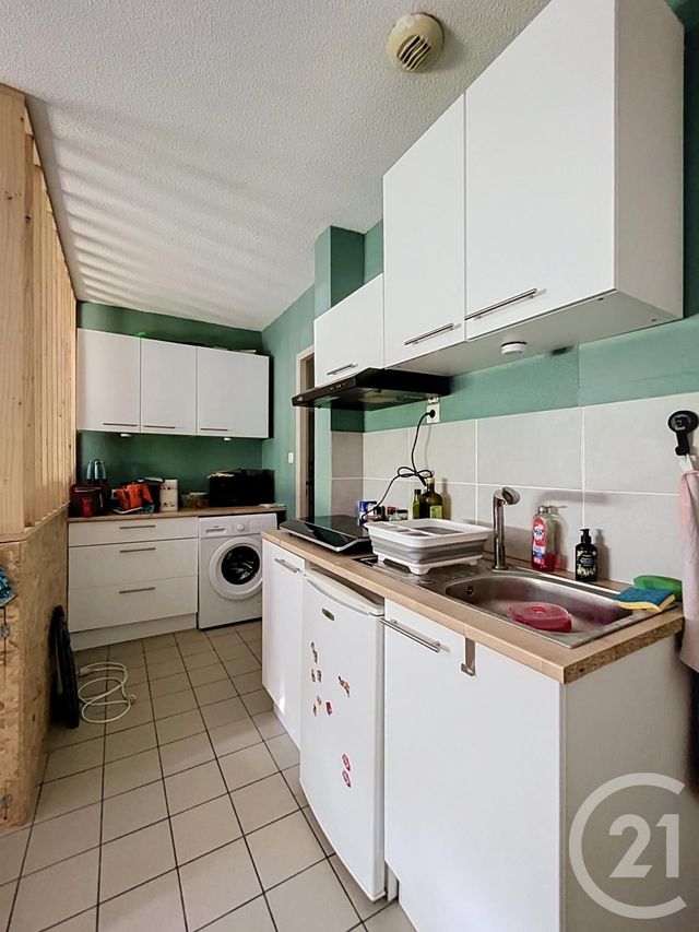 Appartement F1 à vendre - 1 pièce - 24.51 m2 - EPINAL - 88 - LORRAINE - Century 21 Guyon Immobilier
