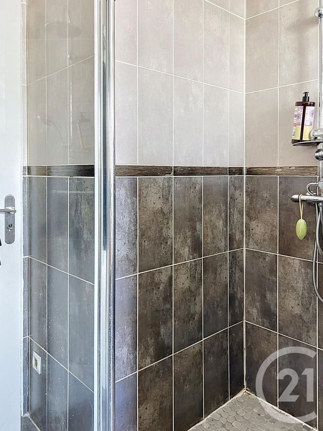 Appartement à vendre - 4 pièces - 166.59 m2 - EPINAL - 88 - LORRAINE - Century 21 Guyon Immobilier
