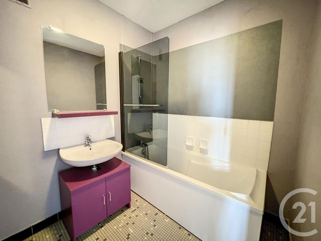 Appartement Studio à vendre - 2 pièces - 34.0 m2 - EPINAL - 88 - LORRAINE - Century 21 Guyon Immobilier