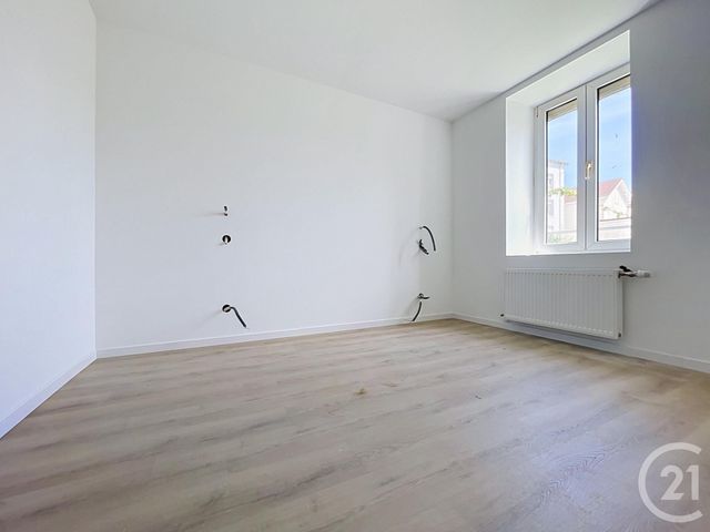Appartement F3 à vendre - 3 pièces - 57.34 m2 - EPINAL - 88 - LORRAINE - Century 21 Guyon Immobilier